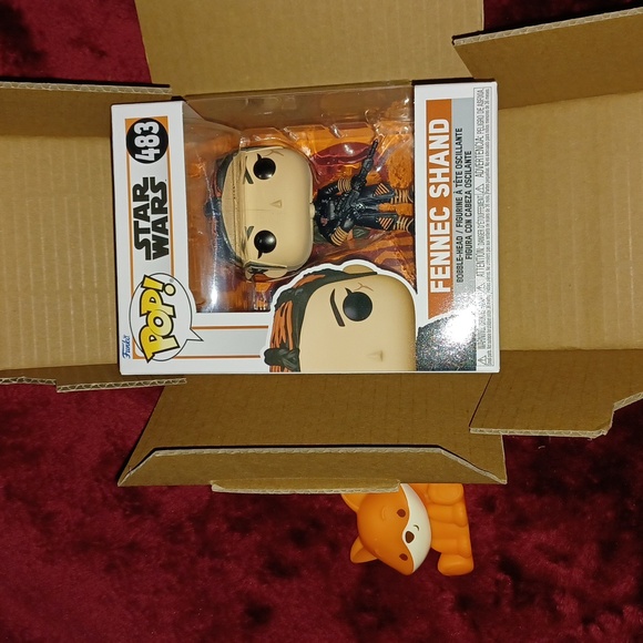 🆕️Funko Pop! TV The Mandalorian Fennec Shand Vinyl Figure 483 - Picture 9 of 9